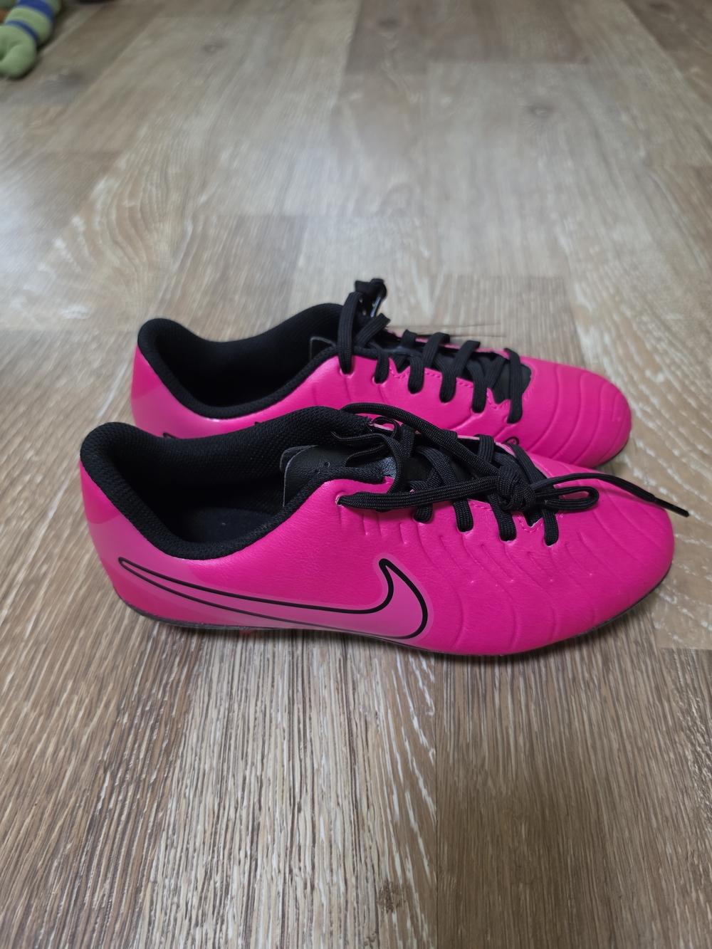 🔥NEW Nike Jr. Tiempo Legend 10 Club Big Kids' 5y FG AG Low Pink Soccer Cleats